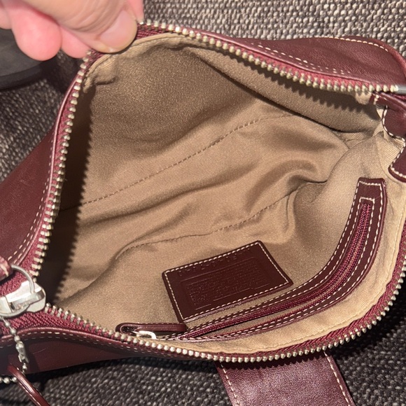 Coach Dark Red Leather Shoulder Bag - Picture 8 of 8